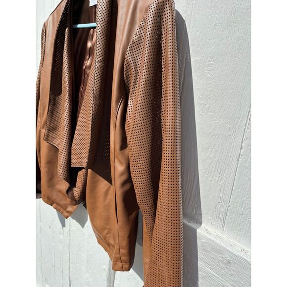 Pamela McCoy Women's XL Perforated Accent Drape Front Faux Leather Jacket - Picture 6 of 10